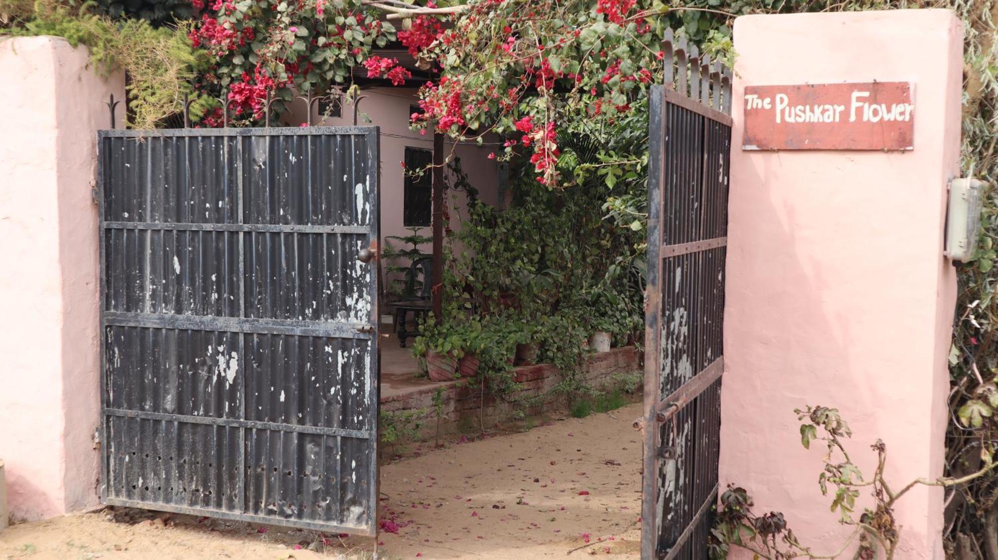 Hotel The Pushkar Flower Екстериор снимка