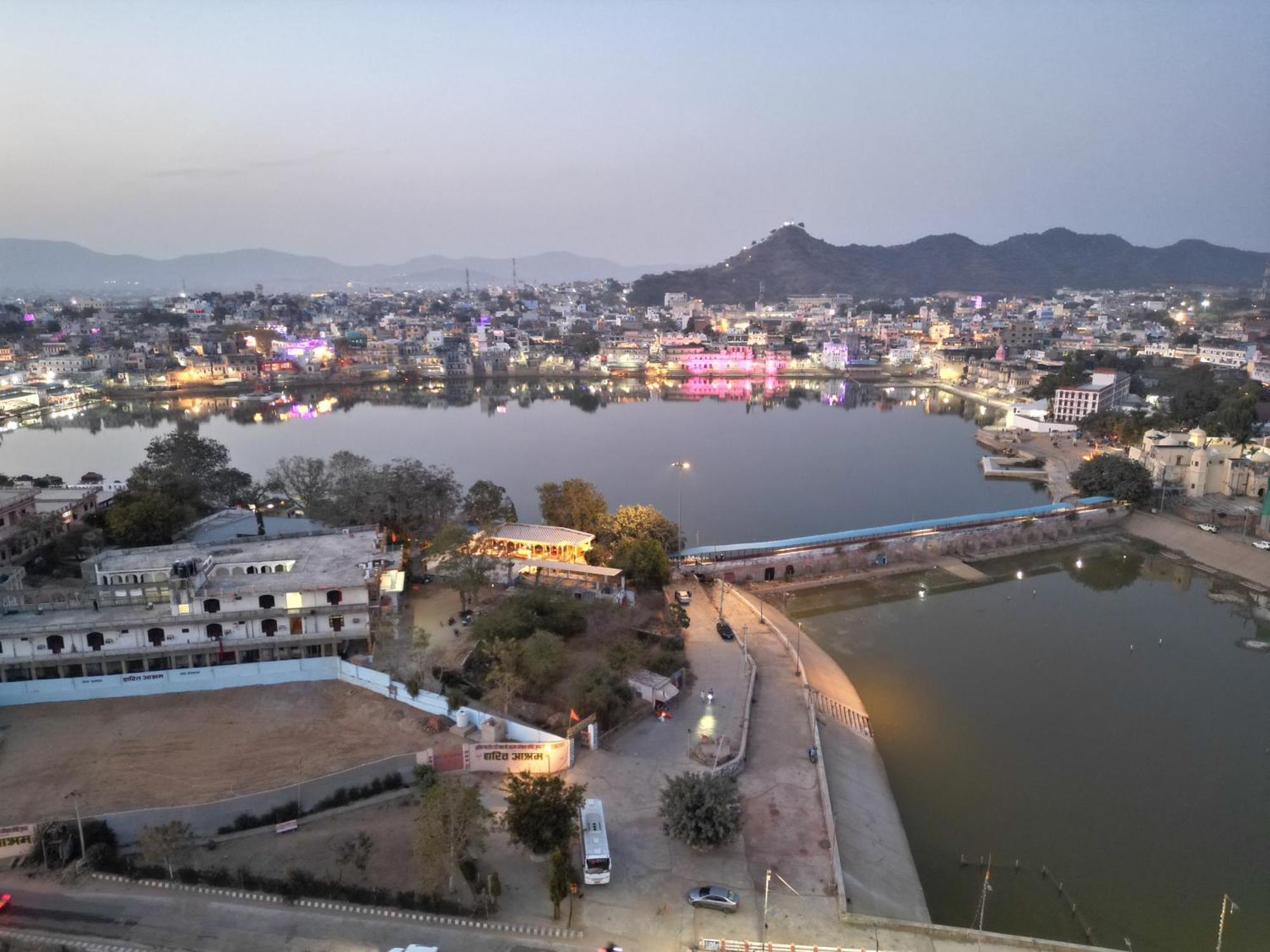 Hotel The Pushkar Flower Екстериор снимка